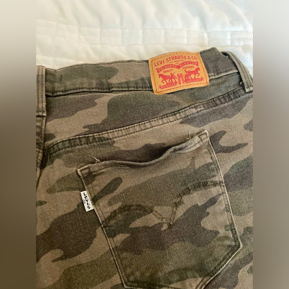 Women’s plus size Levi’s
